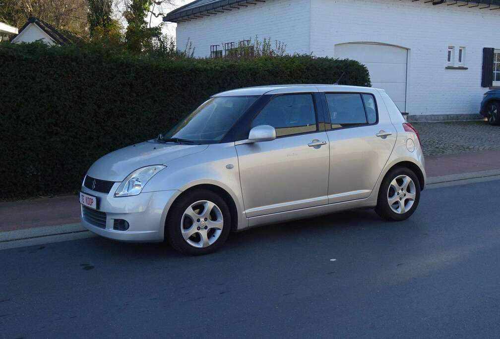 Suzuki Swift 1.3 Comfort dance