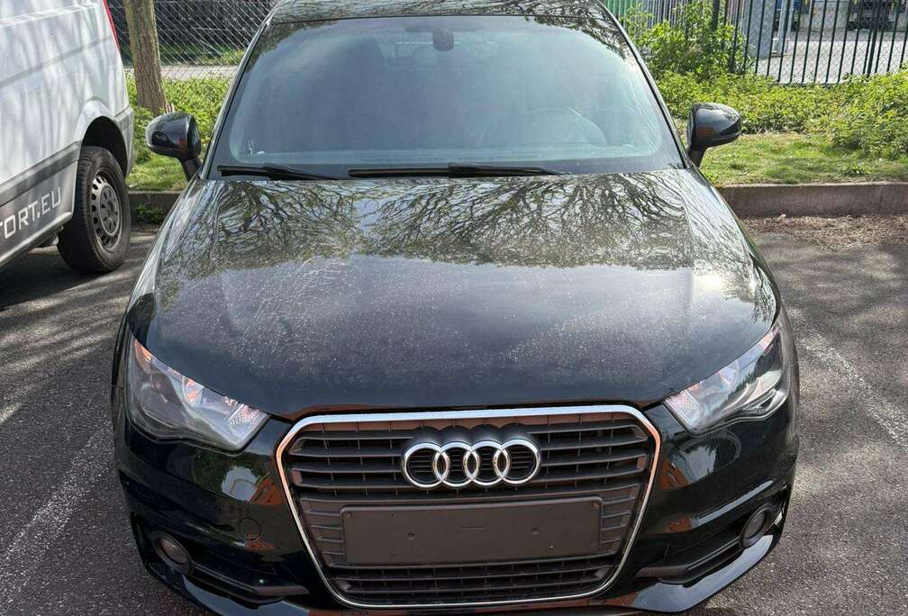 Audi A1 Sportback 1.4 TFSI Ambition S line