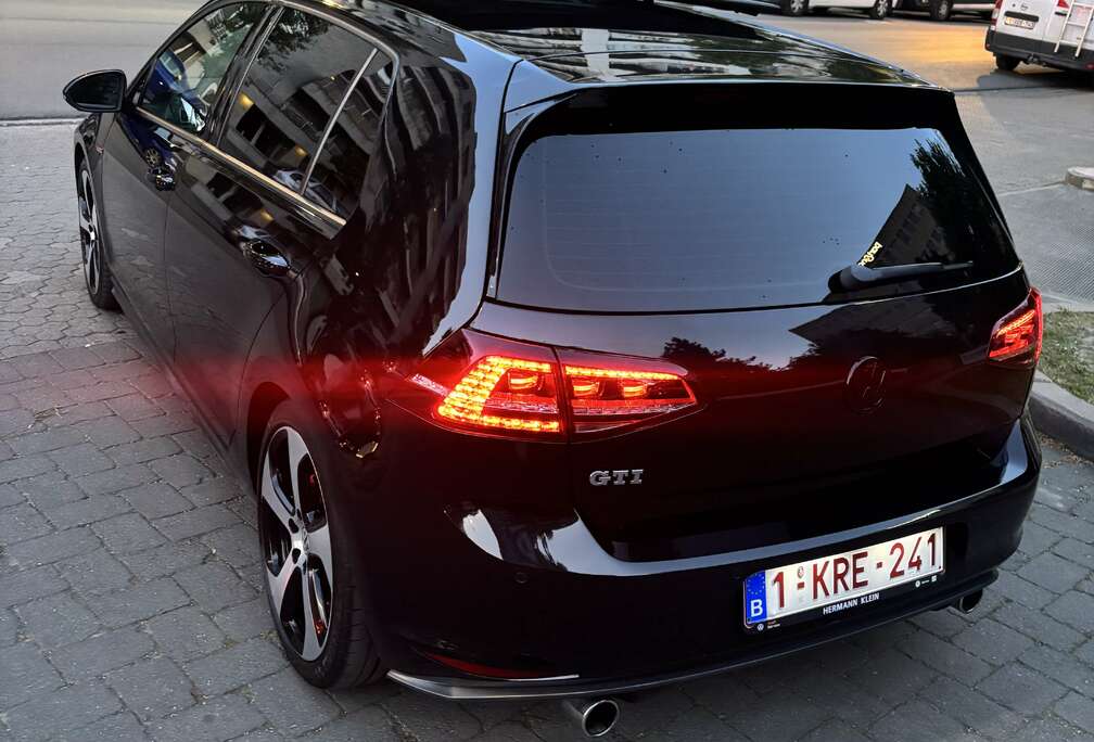 Volkswagen 2.0 TSI Performance DSG