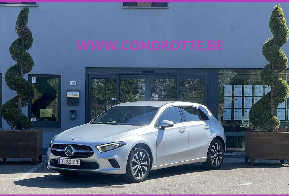 Mercedes-Benz HYBRIDE ESSENCE BUSINESS LINE