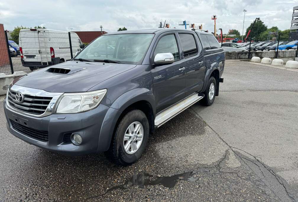 Toyota 3.0 D-4D 4WD SR Atacama