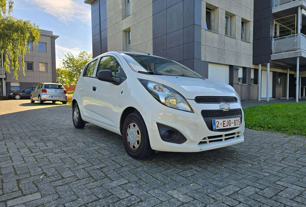 Chevrolet Spark 1.0i