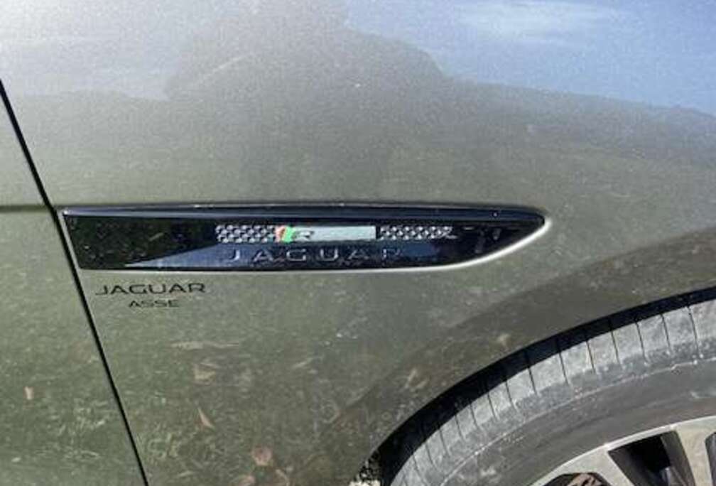 Jaguar F-Pace 2.0 T AWD R-Sport (EU6.2)