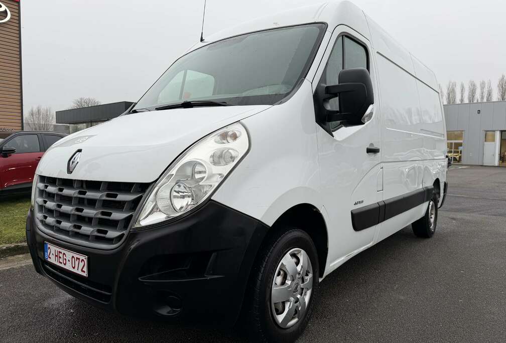 Renault 2.3 dCi 35 L2H2 Confort (E5)