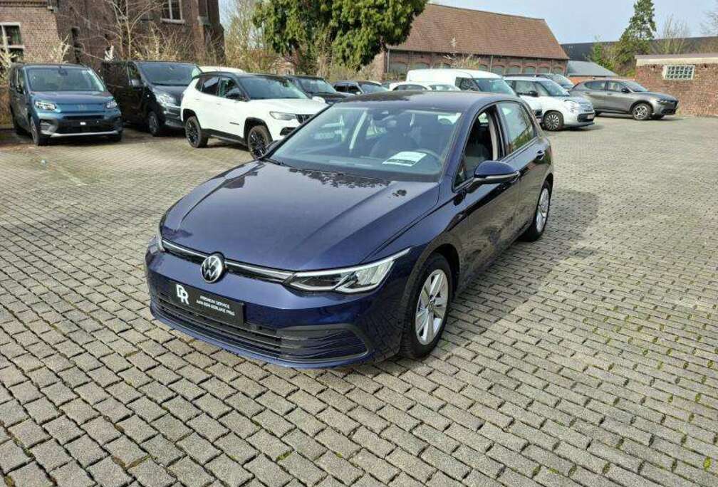 Volkswagen VIII Life