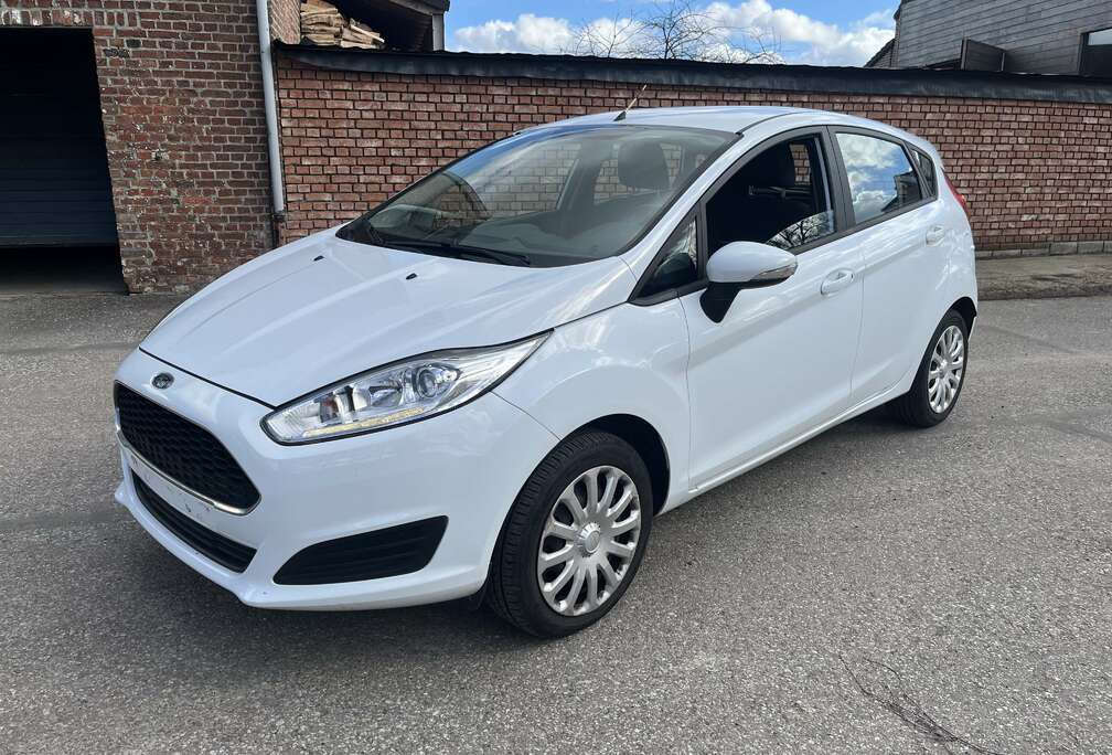 Ford 1.0i Trend