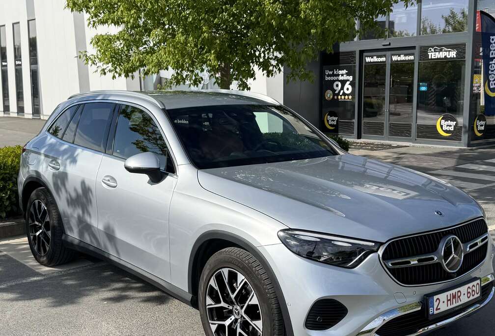 Mercedes-Benz Luxury Line