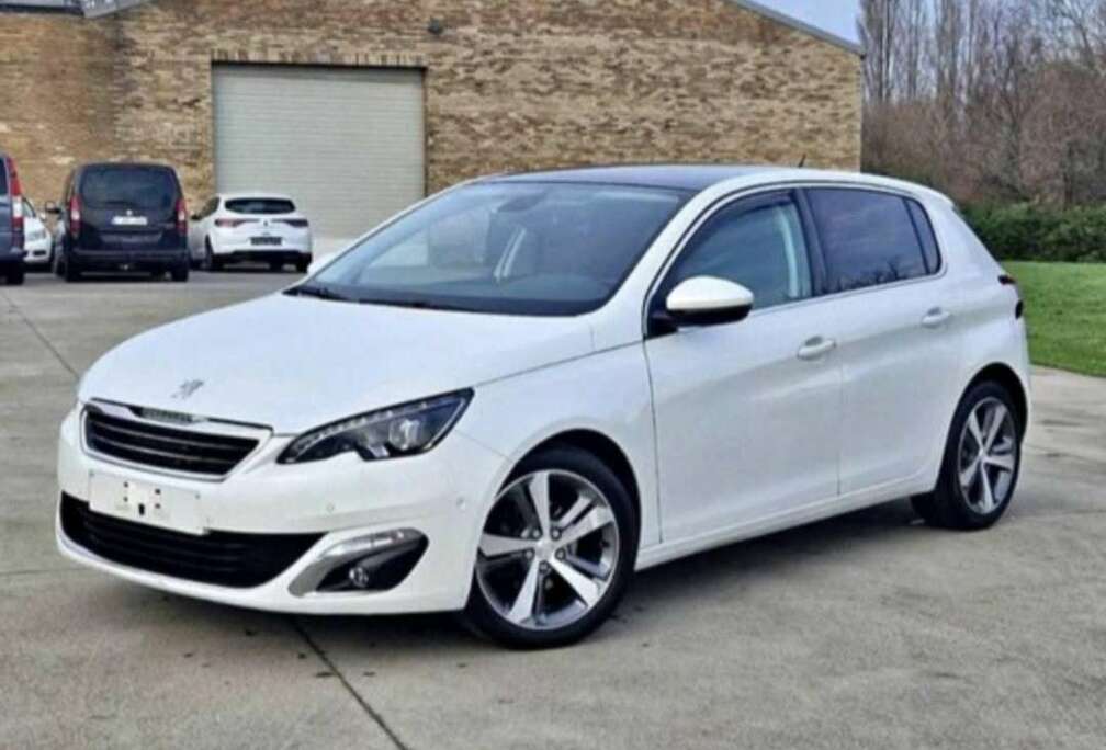 Peugeot 1.2 PureTech Allure STT