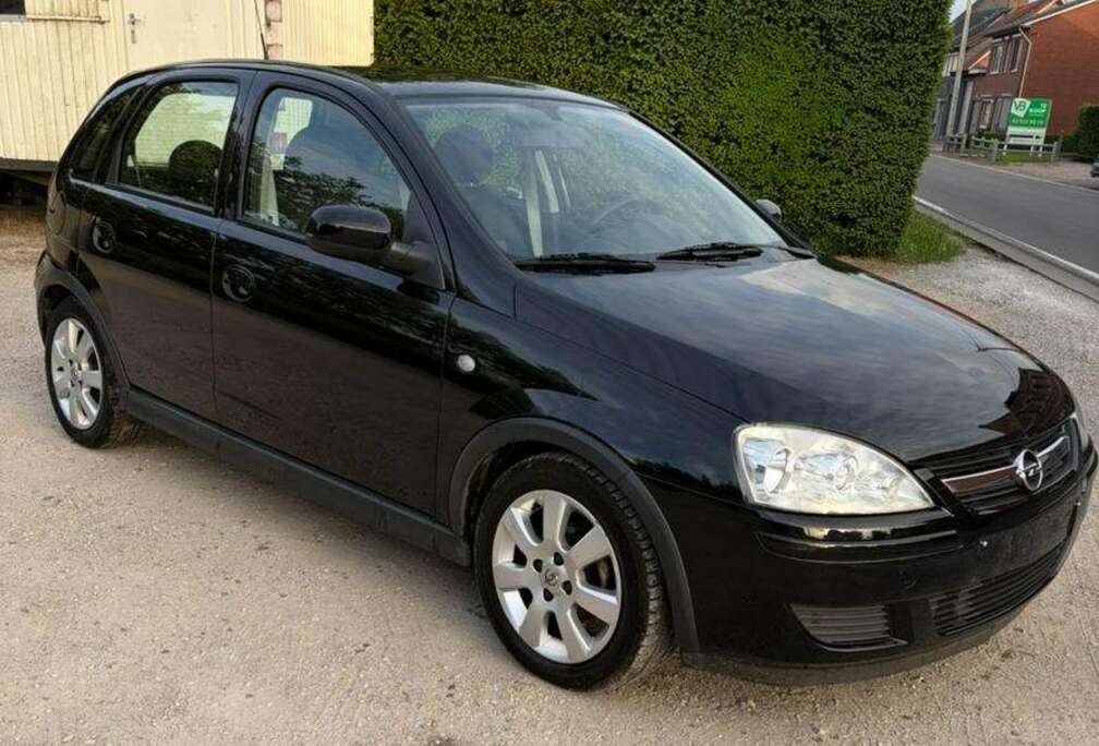 Opel Corsa 1.0i (wegens ziekte)