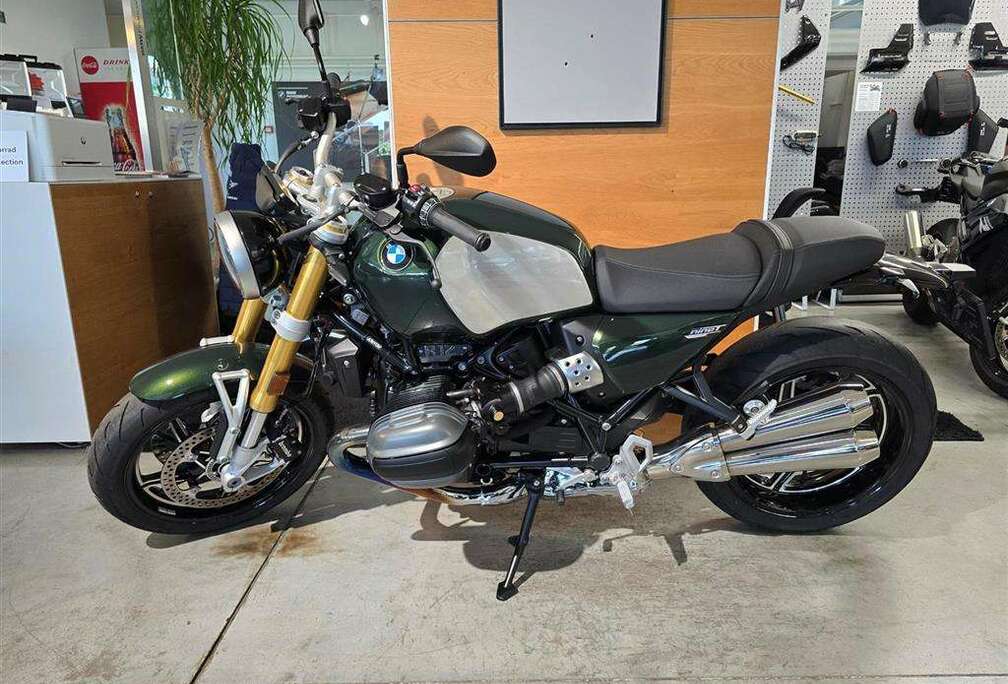 BMW 0