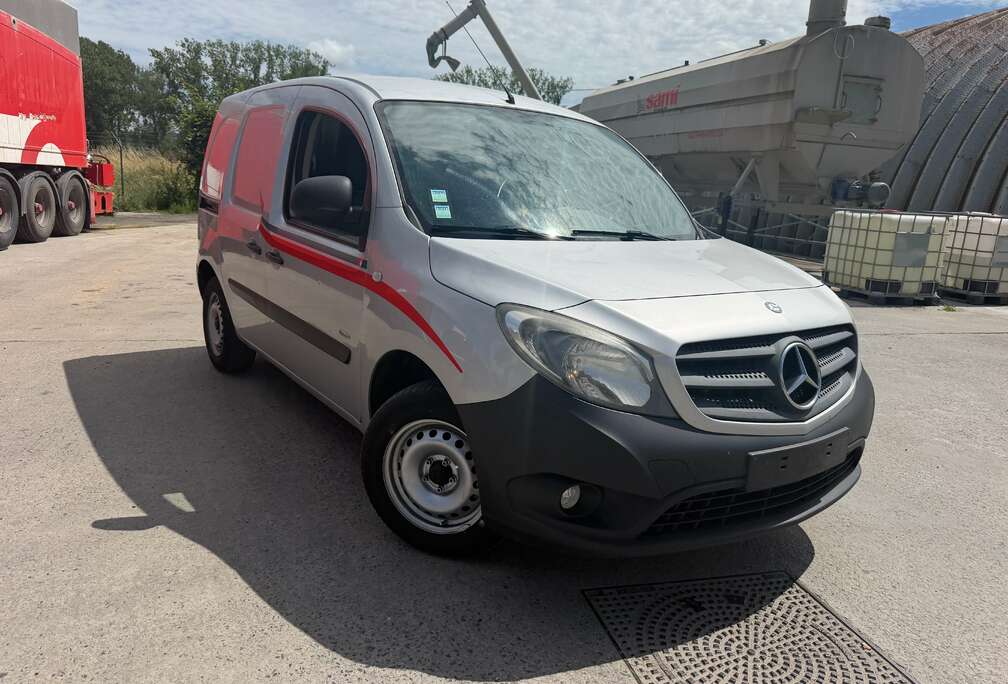 Mercedes-Benz 1.5 CDI A1 BE Start/Stop (EU6)