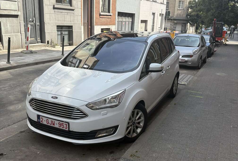 Ford 2.0 TDCi Titanium Start-Stop PowerShft