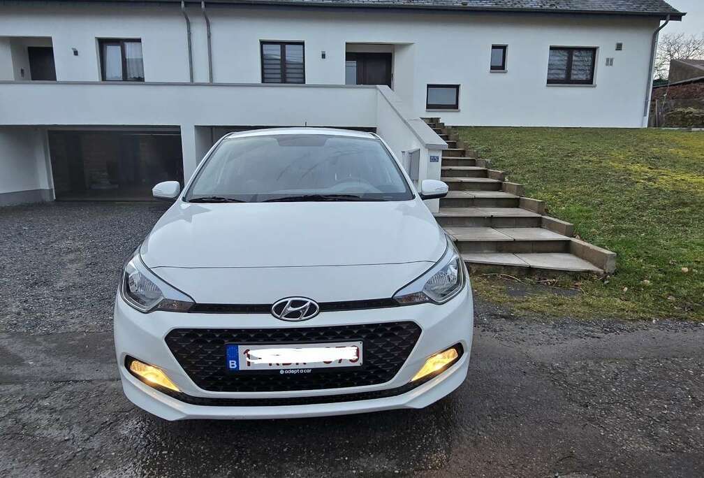 Hyundai 1.2i Active