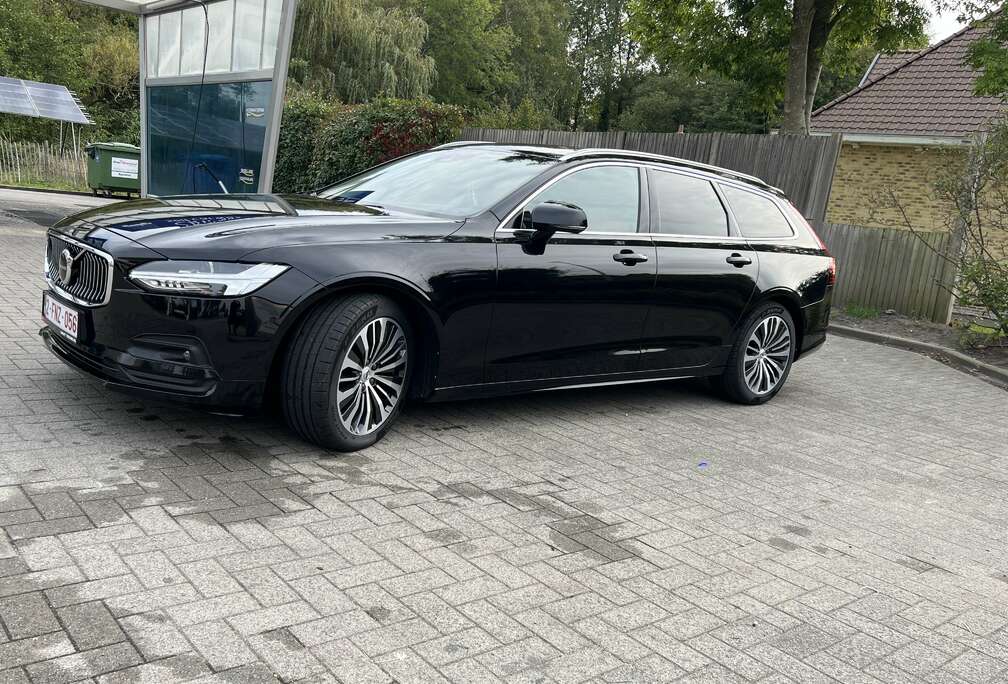 Volvo B4 D Geartronic Momentum Pro