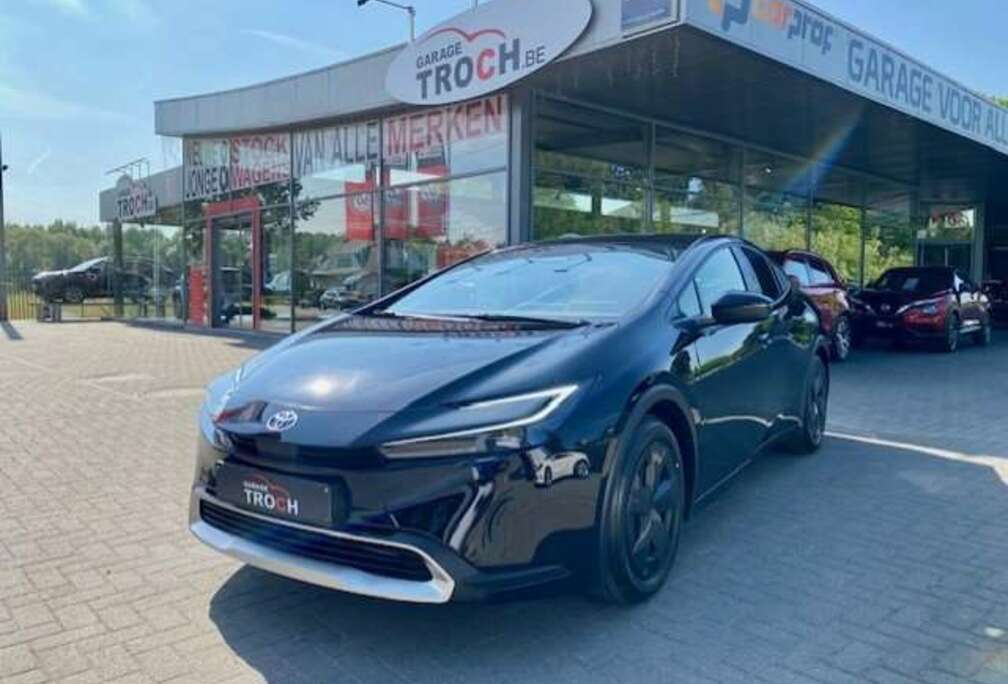 Toyota Prius Plug-in Hybrid 220PK Dynamic