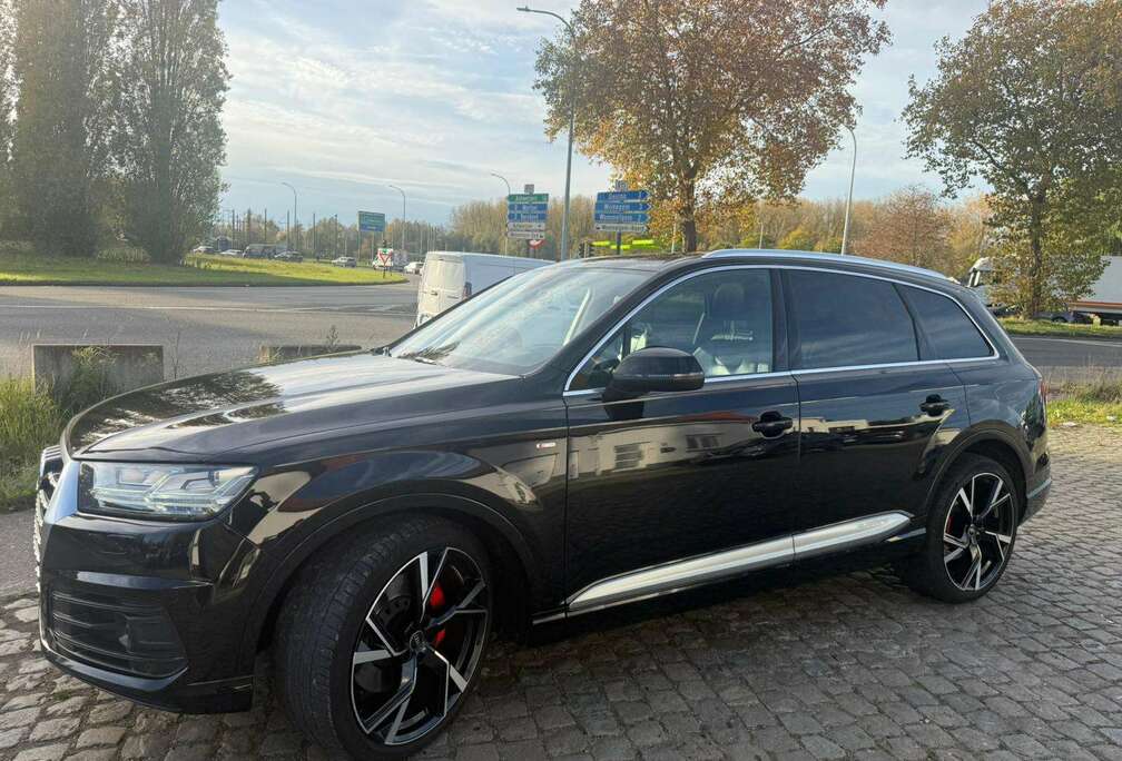 Audi 3.0 TDi  S line