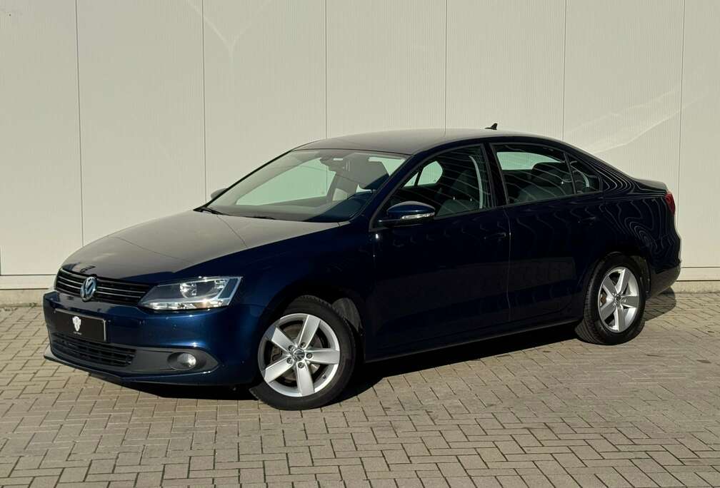 Volkswagen 1.6 TDi Comfortline DSG Airco Navi RNS ParkSens