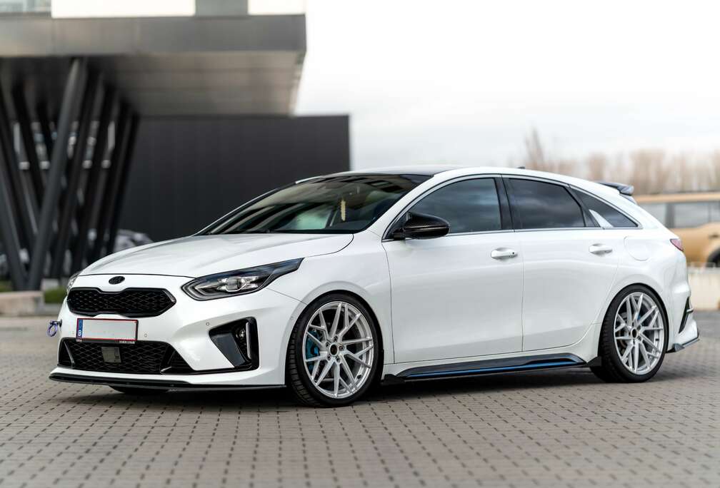 Kia ProCeed 1.5 T-GDi GT-Line DCT ISG