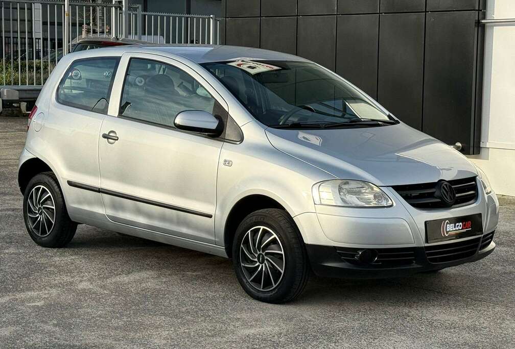 Volkswagen 1.2 ESSENCE - EXPORT / MARCHAND