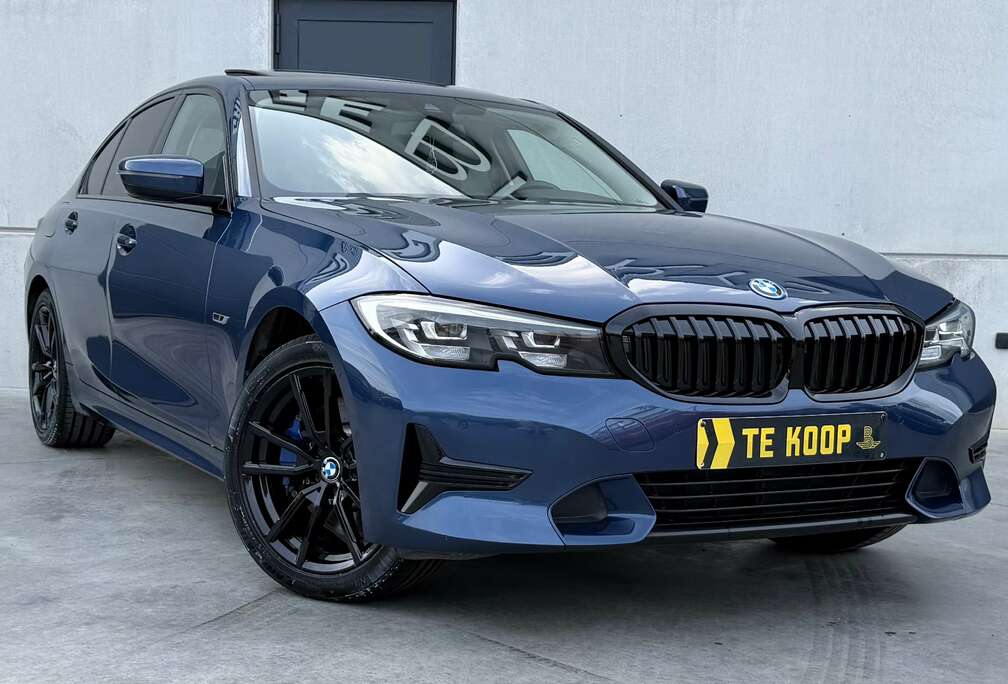 BMW PHEV*Pano*Keyless*Carplay*Sportboost*Memory