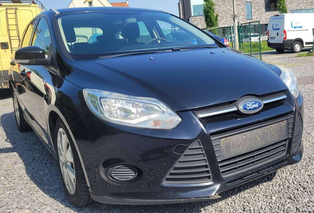 Ford 1.6 TDCi AIRCO TREKHAAK GPS 2012