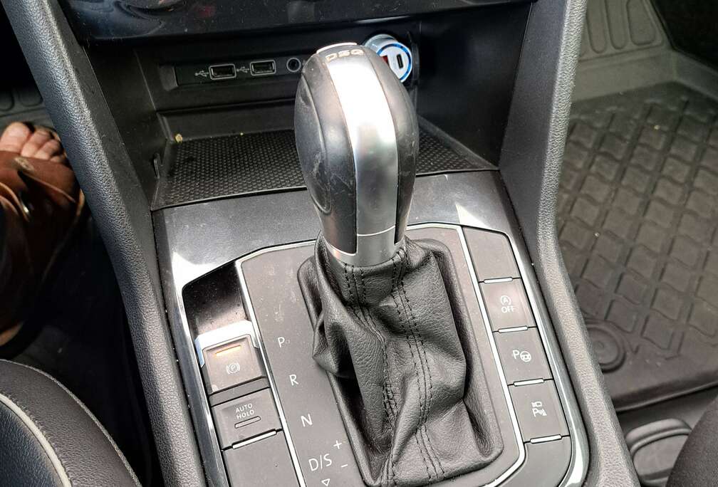 Volkswagen Tiguan 2.0 TDi  DSG