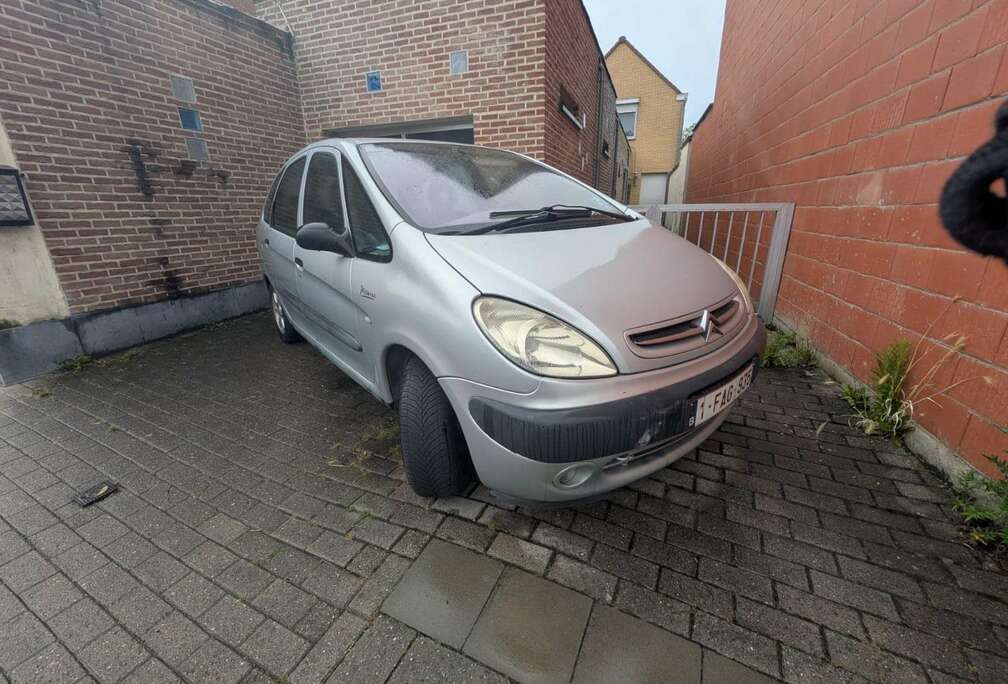 Citroen 1.6i Pack
