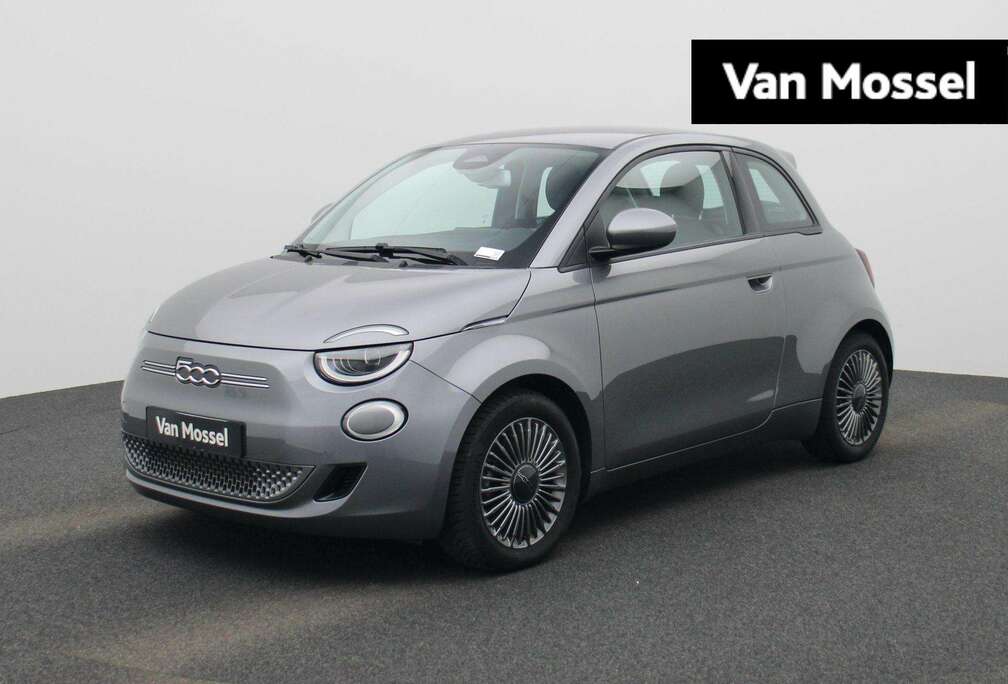 Fiat 500e 42 kWh Icon NAVI | Sensoren | Zetelverwarming