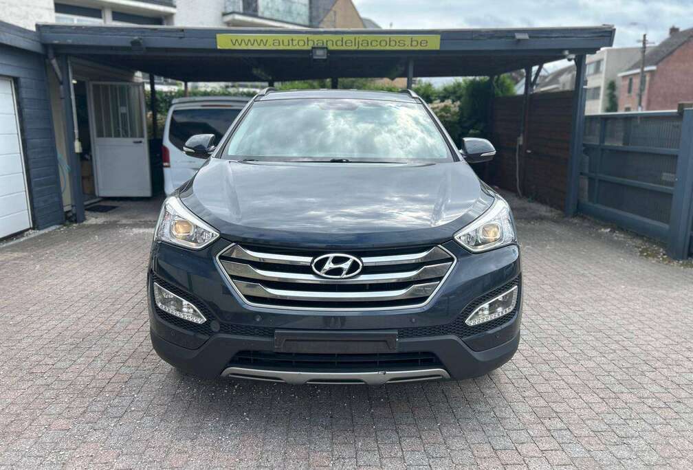 Hyundai 2.2CRDI * 197PK * CAMERA * EXPORT/HANDELAAR