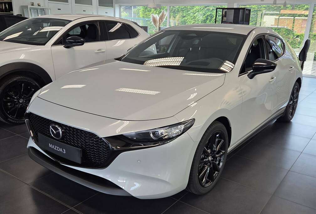 Mazda 3 Hatchback 2.0i e-Skyactiv-X Homura