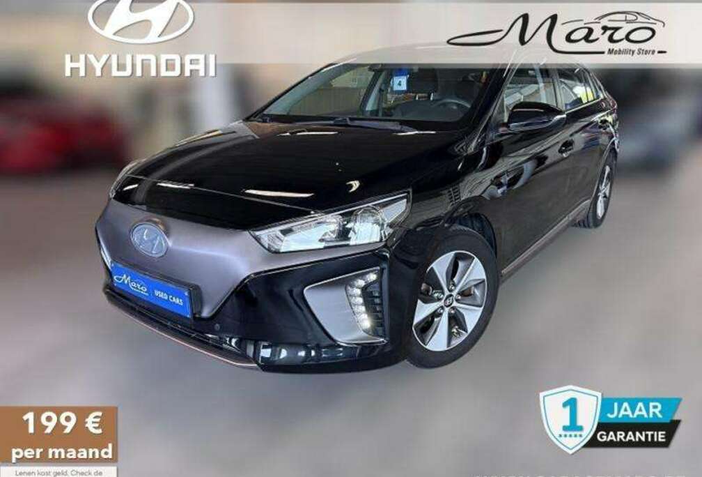 Hyundai Premium 28kWh  GPS, camera, adaptive cruise,...