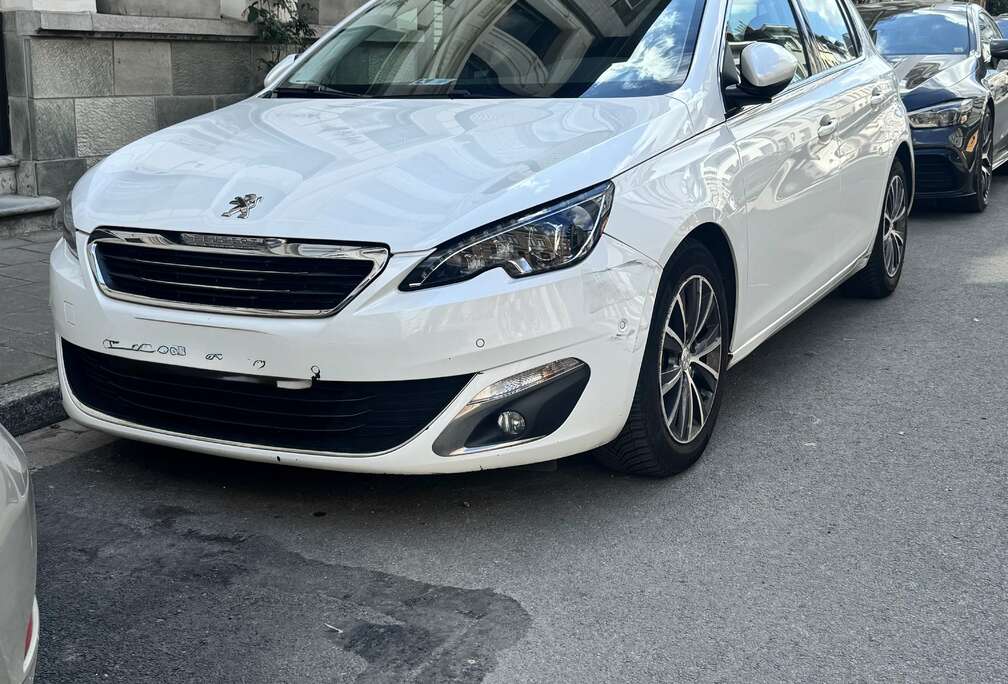 Peugeot BlueHDi FAP 150 Stop&Start Automatik Allure