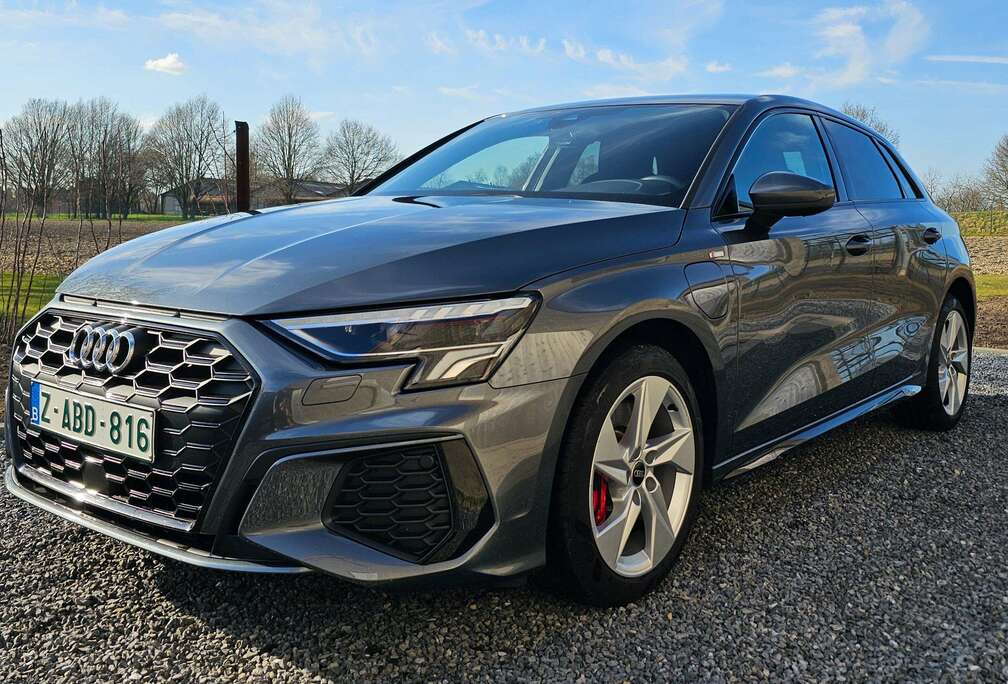 Audi Audi A3 45 TFSI E S-line