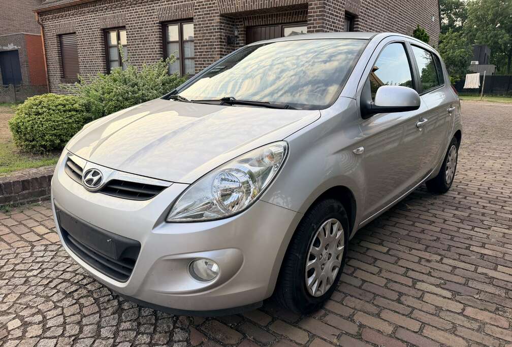 Hyundai 1.2i Comfort