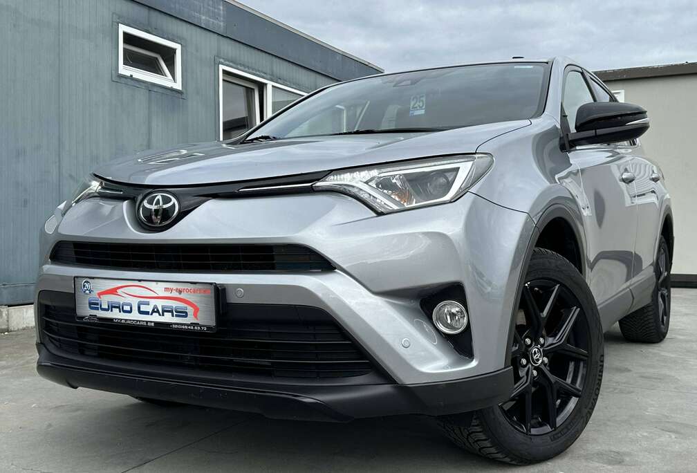 Toyota 2.0 D-4D 2WD Business FULL OPTION/TOIT OUVRANT/LED/GPS/CAMERA/SENSOR/EXPORT
