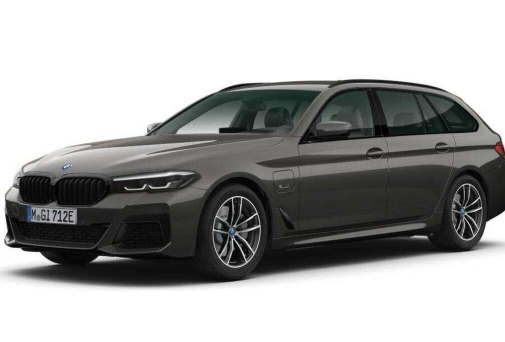 BMW e xDrive Touring M Sport / H-K / TRKHK /CAM /CRPLY