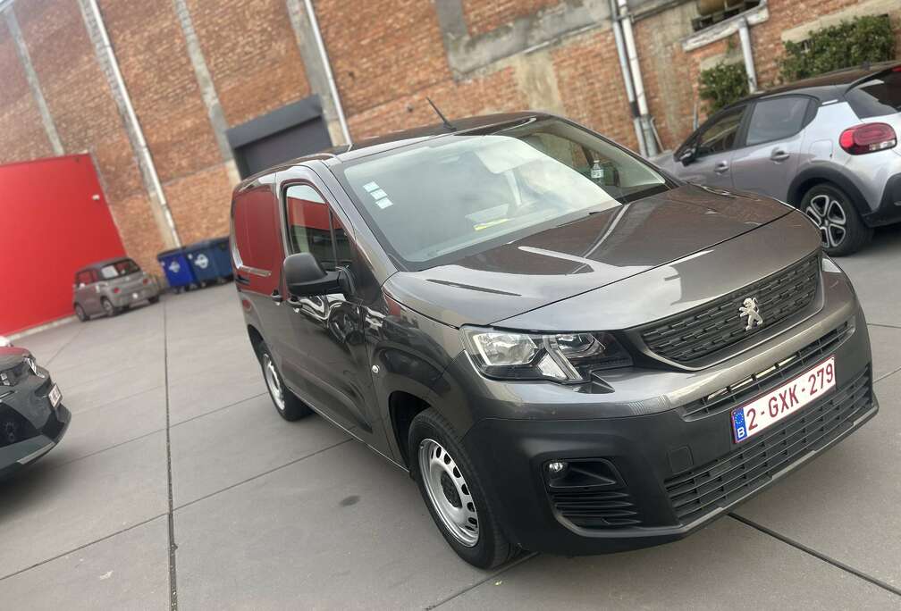 Peugeot 1.5 BlueHDi L1H1 Pro 120 S/S