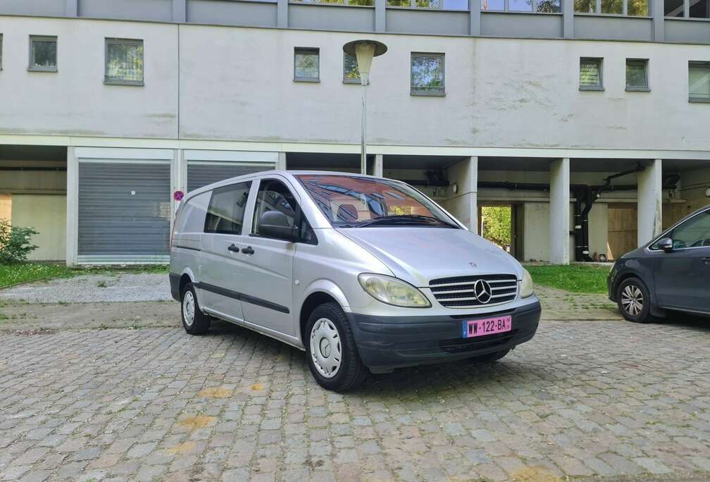 Mercedes-Benz Mercedes vito 111 cdi places 4+1 utilitaires pour