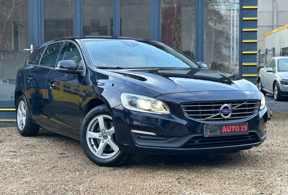 Volvo V60 2.0 D2 Dynamic (TVAC%21) (AUTOMATIQUE)