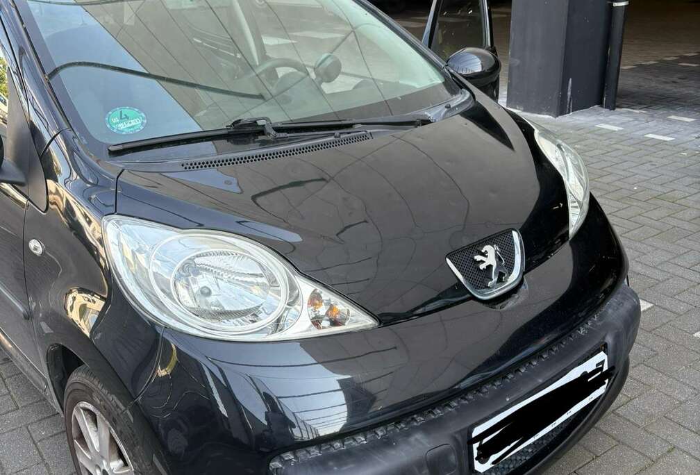 Peugeot 1.0i 12v Urban