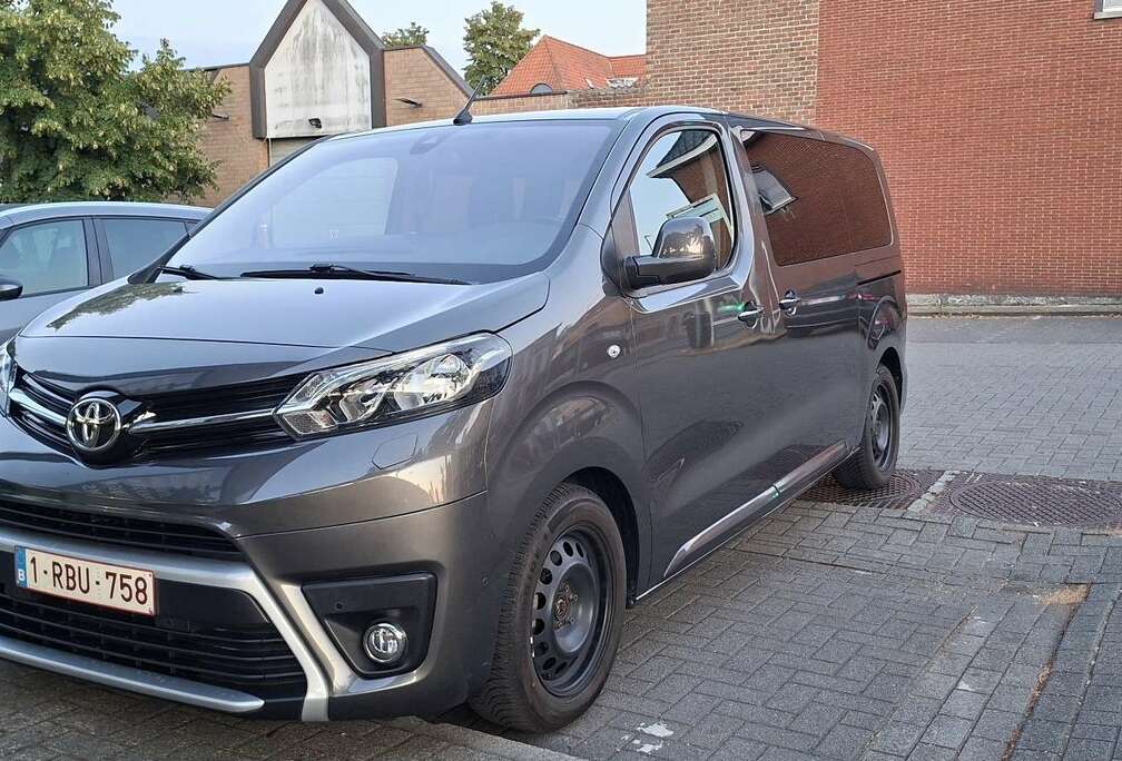 Toyota Verso 2.0 D-4D Medium MPV S&S