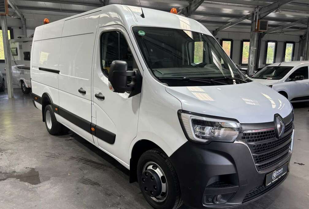 Renault Master 2.3 dCi L3H2