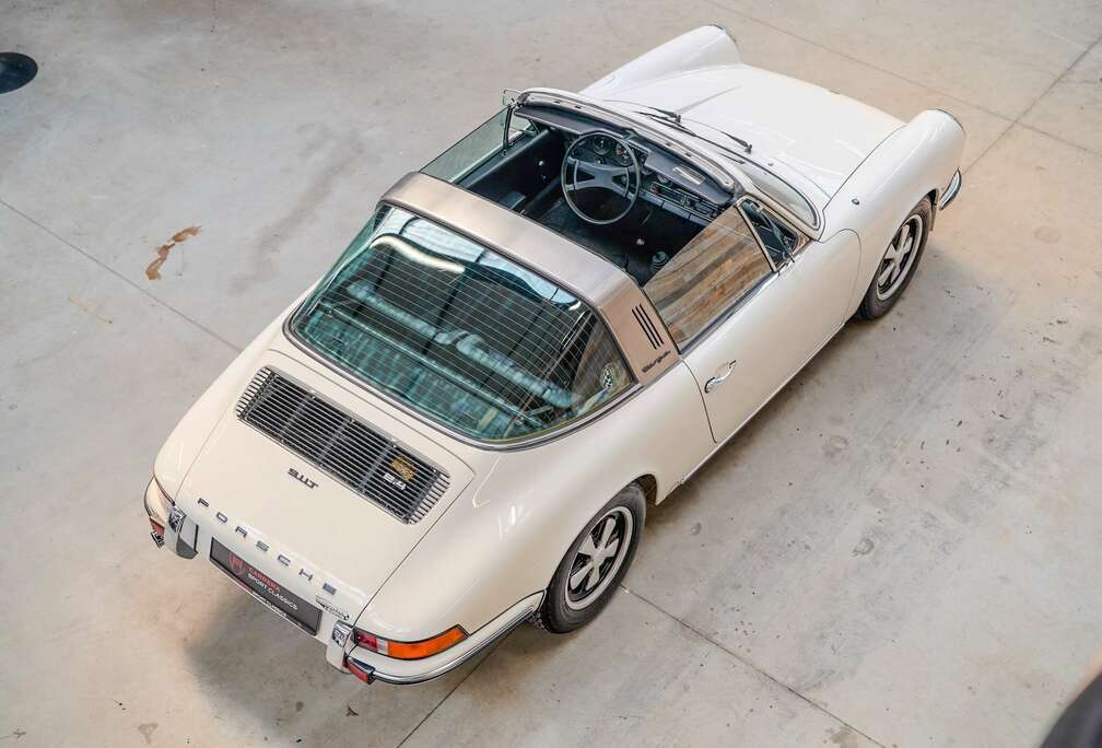 Porsche 911 2.4 T Targa - Original - EU Car - Unrestored