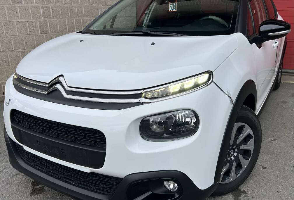 Citroen 1.5 BlueHDi Feel S + CLIM + NAVI + CAR-PASS