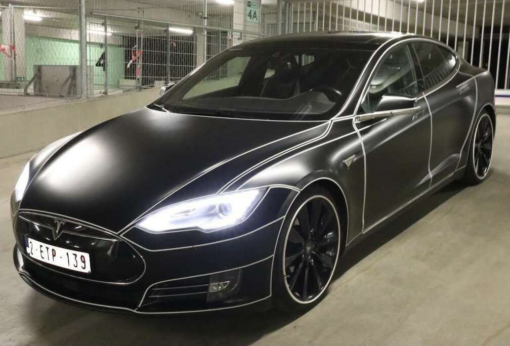 Tesla Free Supercharging