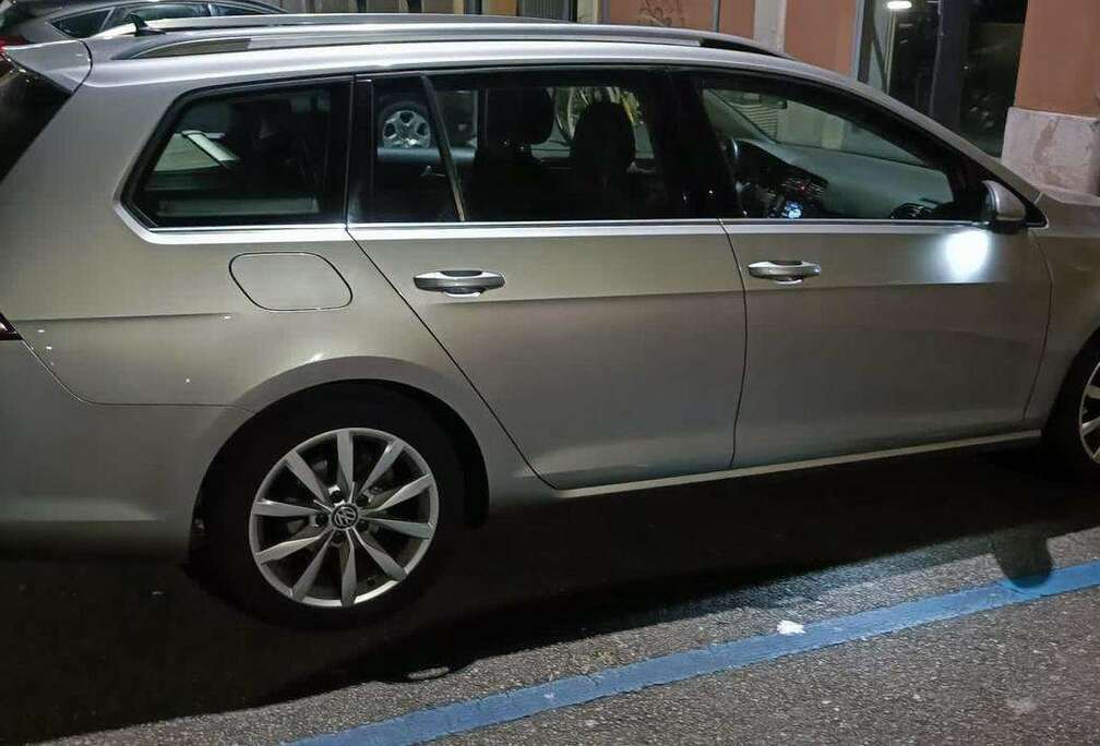 Volkswagen Golf SW 1.6 CR TDi Highline DSG