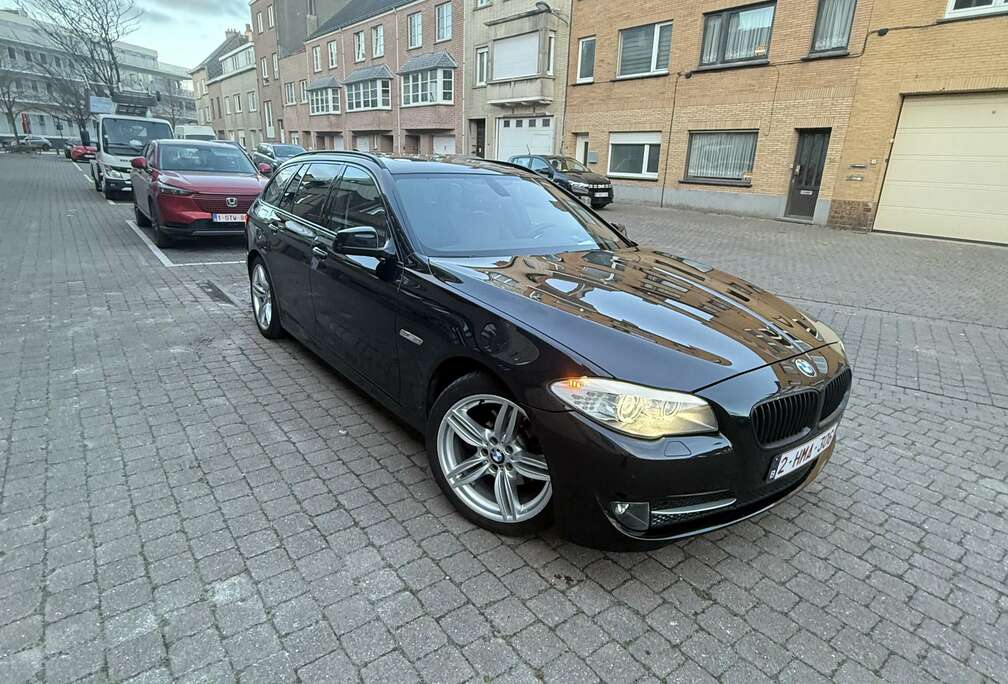 BMW Touring 520dAS