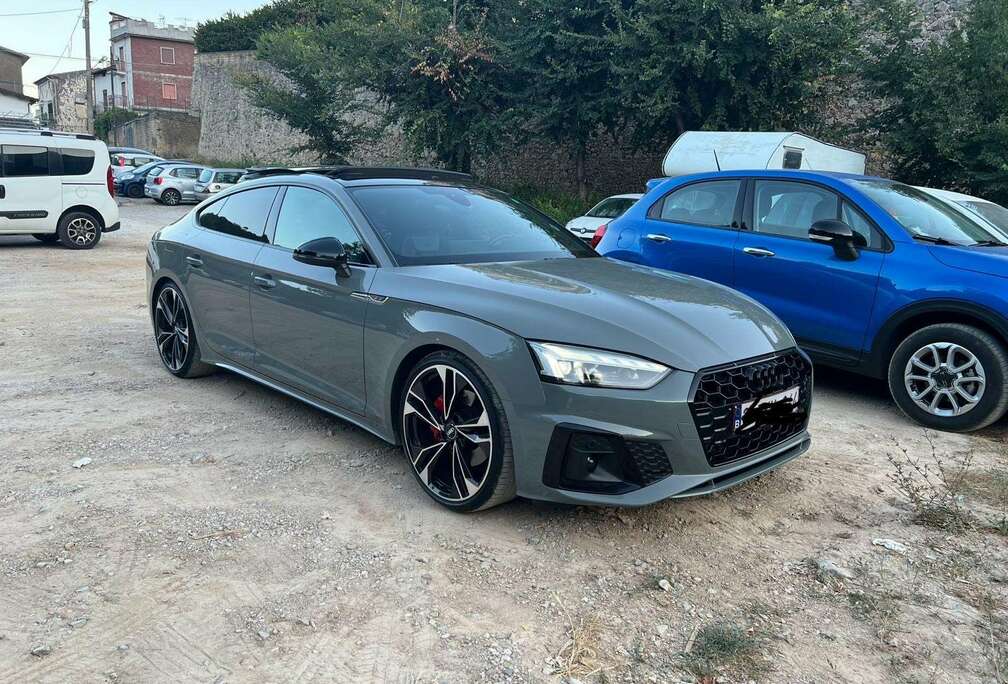 Audi Sportback 2.0 TDi Business Edition Design S tronic