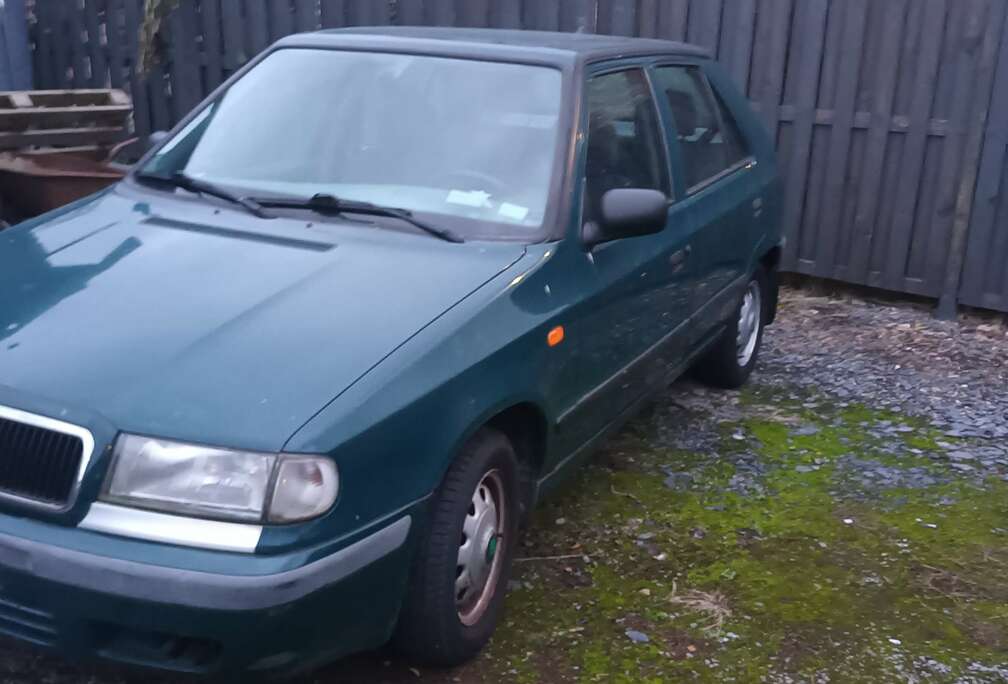 Skoda 1.3i L