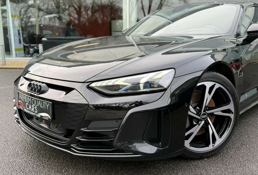 Audi QUATTRO / 360CAM / PANO / HUD / CARPLAY / B&O/